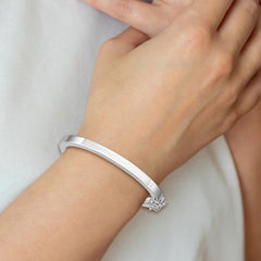 Sterling Silver RH-plated Polished 4mm w/ Safety Hinged Children's Bangle - 6