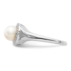 Sterling Silver Rhodium-plated Diam. & FW Cultured Pearl Ring - 15