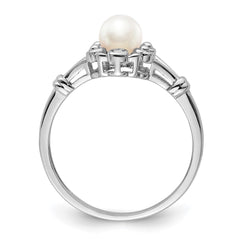 Sterling Silver Rhodium-plated FW Cultured Pearl & Diam. Ring - 19