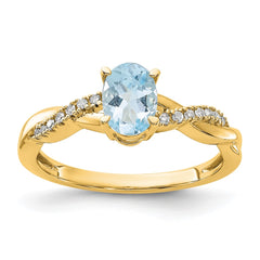 14K Oval Aquamarine and Diamond Ring