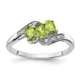 Sterling Silver Rhodium-plated Peridot and Diamond Ring - 18
