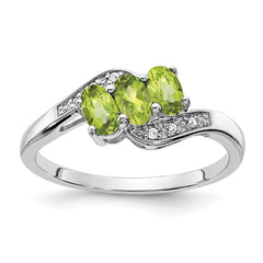 Sterling Silver Rhodium-plated Peridot and Diamond Ring - 18