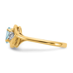 14k Aquamarine and Diamond Ring - 2