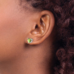 14k White Gold 6mm Heart Peridot Earrings