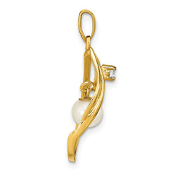 14k 5-6mm White Round Freshwater Cultured Pearl and .05 Carat Diamond Pendant