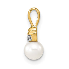 14k 5-6mm White Round FW Cultured Pearl and Diamond Pendant