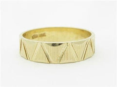 LIV 14k Yellow Gold Zig Zag Design Diamond Cut Band Ring Gift