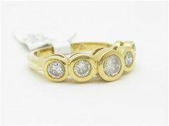 LIV 14kt Yellow Gold Genuine Diamond Graduated Bezel Set Band Ring 0.65 ct New Gift