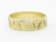 LIV 14k Yellow Gold Zig Zag Design Diamond Cut Band Ring Gift