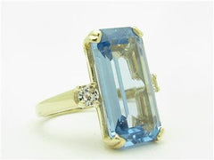 LIV 14k Solid Yellow Gold Diamond & Blue Topaz 3 Stone Design Ring