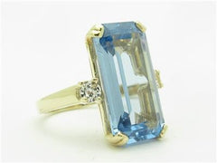 LIV 14k Solid Yellow Gold Diamond & Blue Topaz 3 Stone Design Ring
