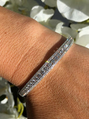 LIV 14k White Gold & Diamonds 4.24ct G/VS1 Pave Halo Round Cut Channel Set Stackable Bangle Tennis Bracelet 7" L