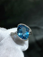 LIV 14k White Gold Natural White Diamond & Blue Topaz Large Abstract Halo Ring Sz 7