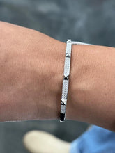 LIV 14k White Gold Natural White Diamonds Spike Design Pave Set Bangle Bracelet 7" L