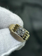 LIV 14k Yellow Gold & Natural White Diamond Round Cut Signet Design Vintage Ring SZ 7