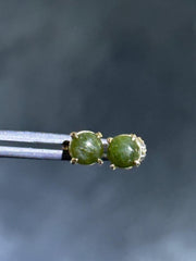 LIV 14k Yellow Gold Natural Green Jade 2ct Round Cut Screw Back Earrings Hand Made