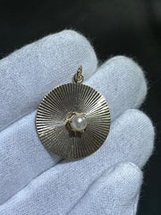 LIV 14k Yellow Gold Vintage Diamond Cut Pearl Disk Halo Charm Pendant 5.3 Grams Gift