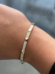 LIV 14k Yellow Gold Natural White Diamonds Spike Design Pave Set Bangle Bracelet 7"