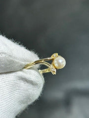 LIV 14k Solid Yellow Gold Diamonds & Pearl Hand Made Vintage Floral Band Ring Size 6.5
