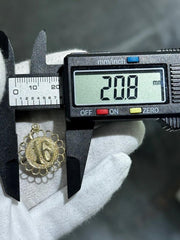 LIV 14k Yellow Gold Vintage Sweet 16 Round Hand Made Halo Charm Pendant 1.7 Grams