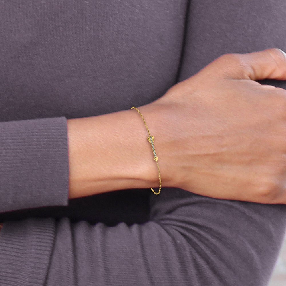 14k Complete 1/20 carat Diamond Arrow Bracelet