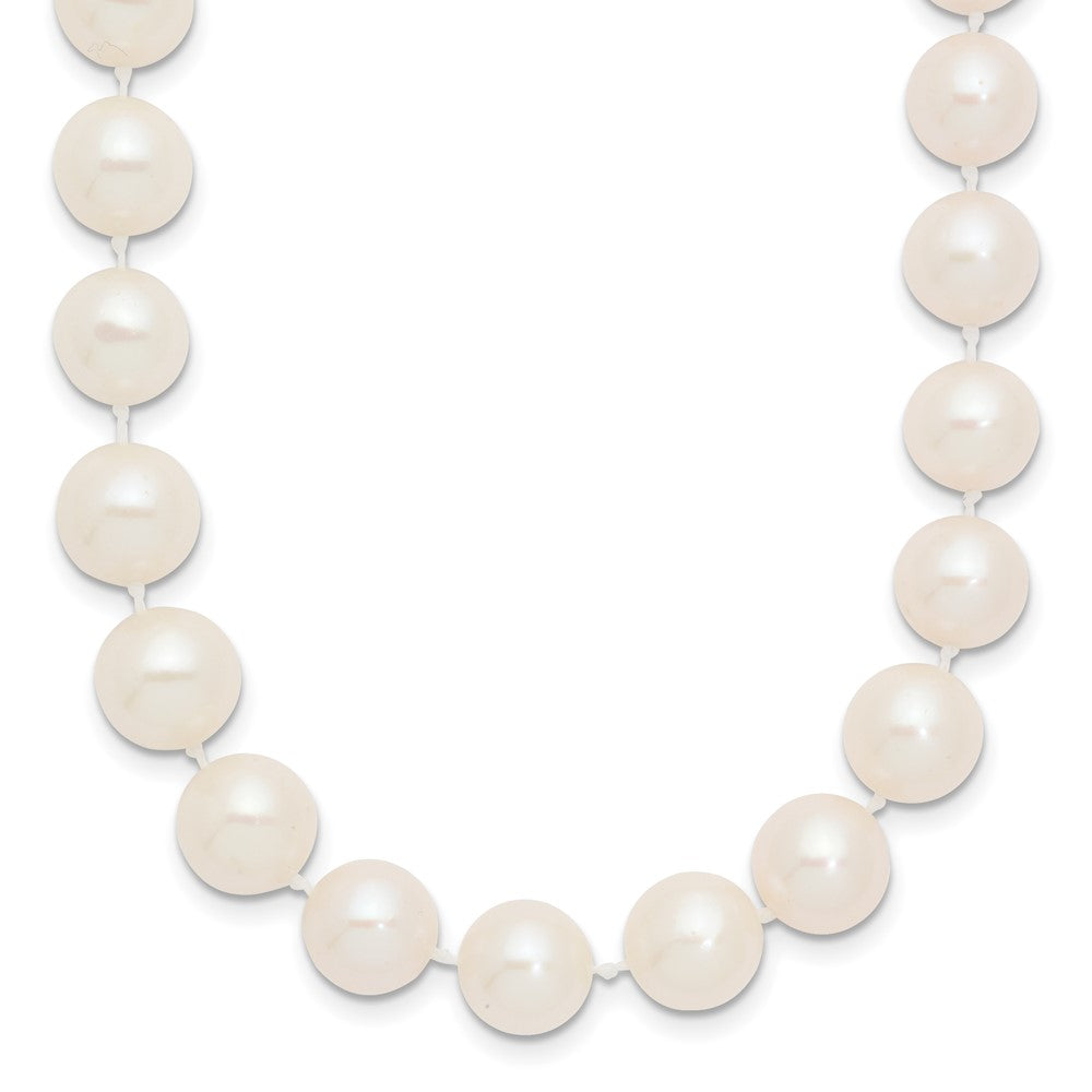 14k 9-10mm White Near-Round Freshwater Cultured Pearl 18 inch Necklace