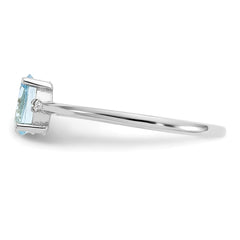 14k White Gold Diamond & Aquamarine Birthstone Ring