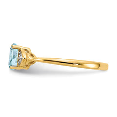 14k Aquamarine and Diamond Ring