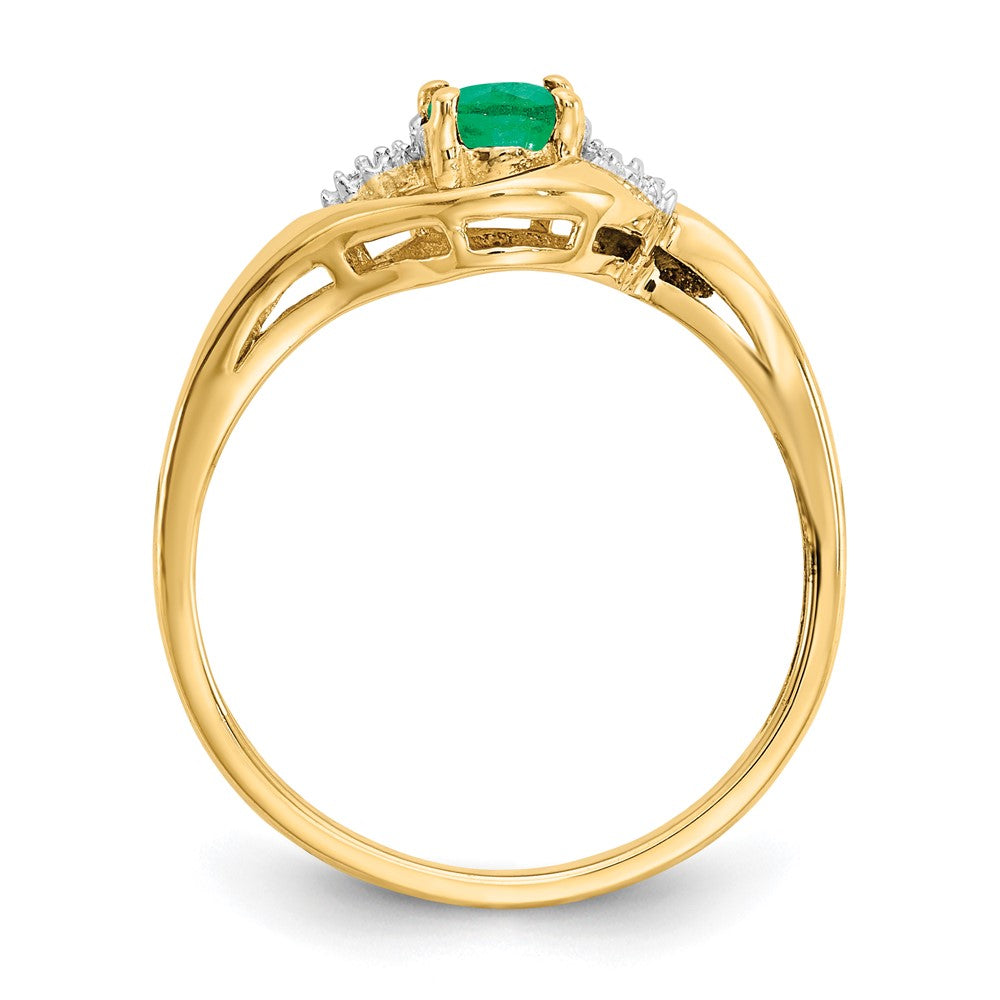 14k Emerald and Diamond Ring