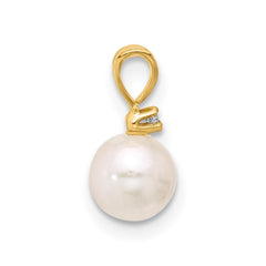 14k 5-6mm White Round Akoya Saltwater Cultured Pearl and .01 Carat Diamond Pendant