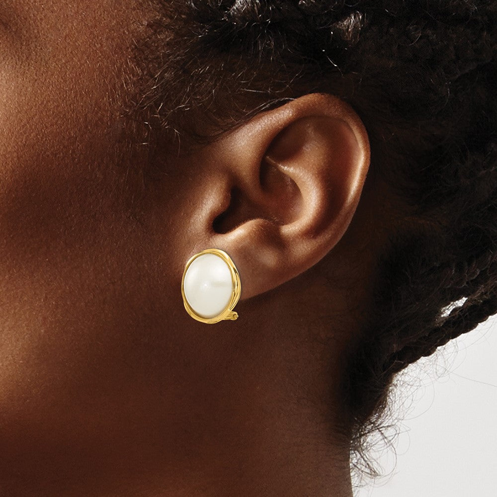 14k 14-15mm White Freshwater Cultured Mabe Pearl Omega Back Earrings - 2