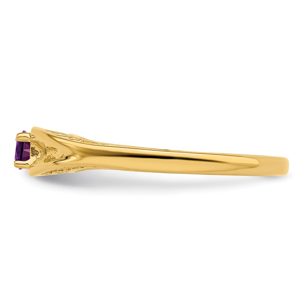 14k Synthetic Family Jewelry Ring - 63