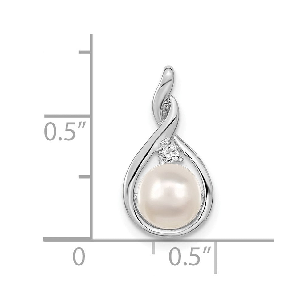 14k White Gold 7mm White Round FW Cultured Pearl AAA Diamond Pendant