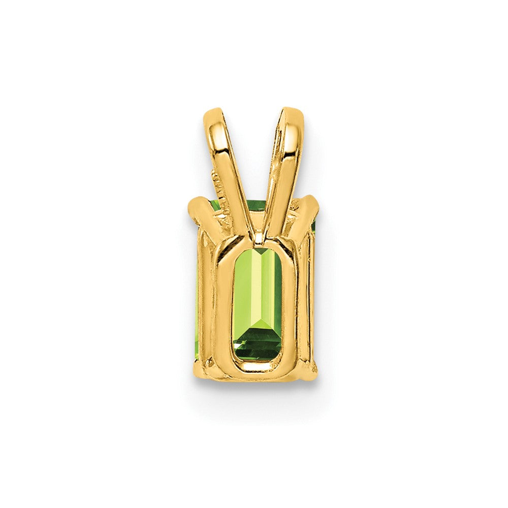 14k 6x4mm Emerald Cut Peridot pendant