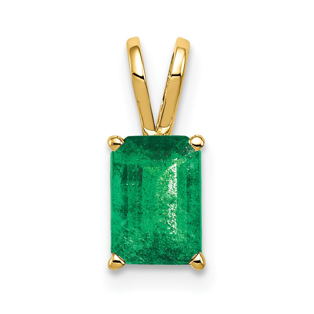 14k 7x5mm Emerald Cut Emerald pendant