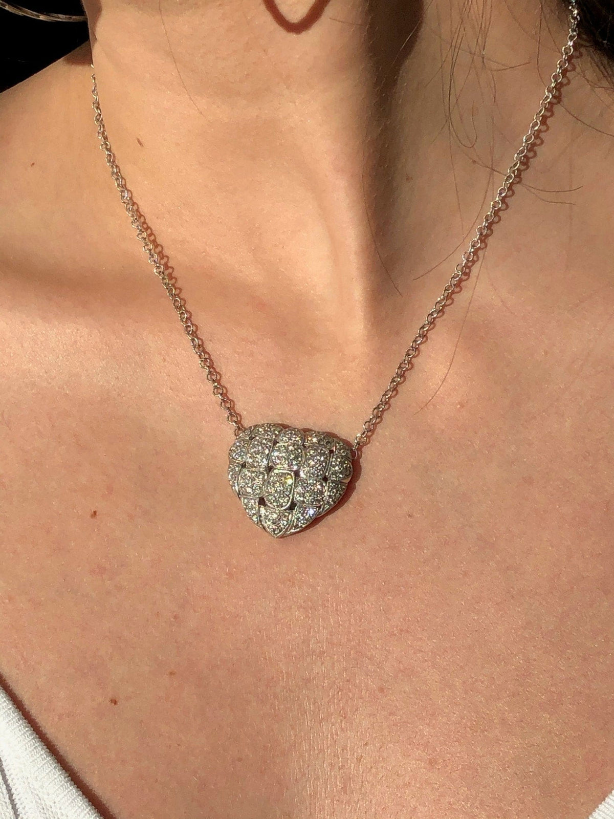 LIV 18K White Genuine White Diamonds Pave Heart Cable Halo Necklace
