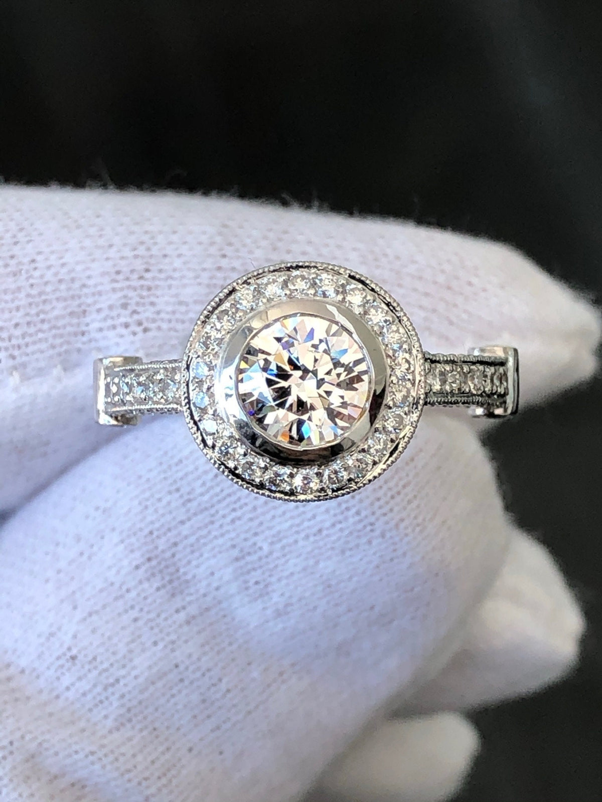 LIV 14K White Gold Genuine Pave Diamonds With 1CT Round Center Moissanite E/VVS Halo Engagement Ring Size 7