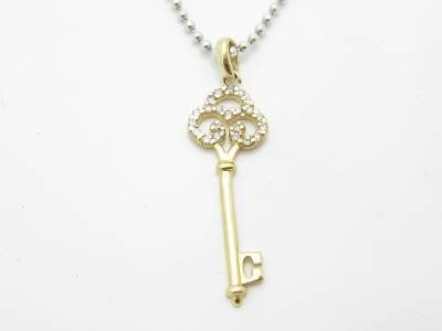 LIV 14kt Yellow Gold Genuine White Diamonds Key Design Drop Fashion Necklace Gift