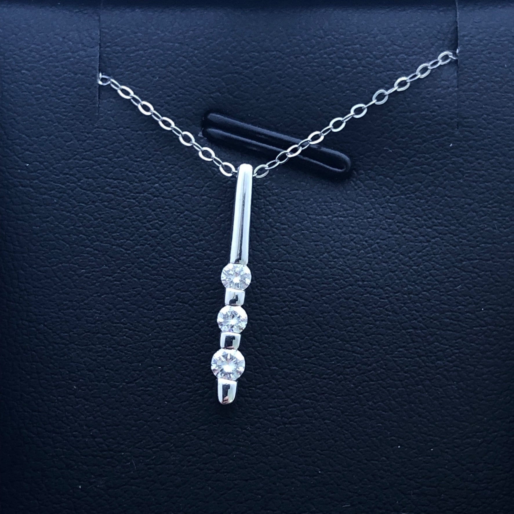 LIV 14k White Gold & Diamonds Round 3 Stone Halo Drop Design Pendant Necklace Gift