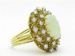 LIV 18k Yellow Gold & Diamonds Large Australian White Opal Vintage Design Estate Style Ring Gift