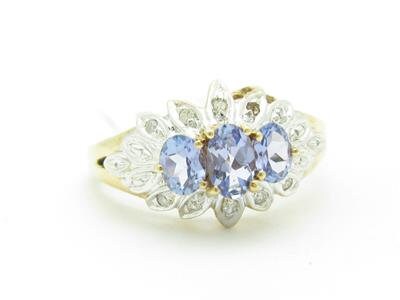 LIV 14k Solid Yellow Gold Tanzanite & Diamond 3 Stone Vintage Design Band Ring