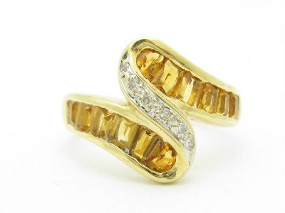 LIV Unique Solid 14KT Yellow Gold Genuine Citrine & White Diamond Swirl Band Ring