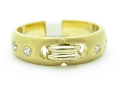 LIV Unique Solid 14K Yellow Gold Genuine White Diamond Link Design Wedding Band Ring