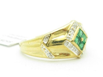 LIV Unique Solid 14KT Yellow Gold Genuine Green Emerald White Diamond Halo Band Ring