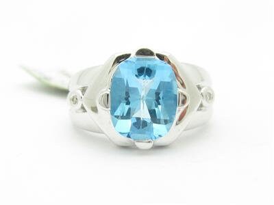 LIV 14k White Gold & Diamond Blue Topaz Cushion Cut Design Wide Band Ring