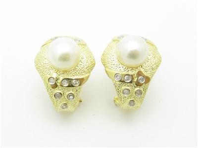 LIV 14kt Yellow Gold Diamond & Pearl Design French Back Diamond Stud Earrings Gift