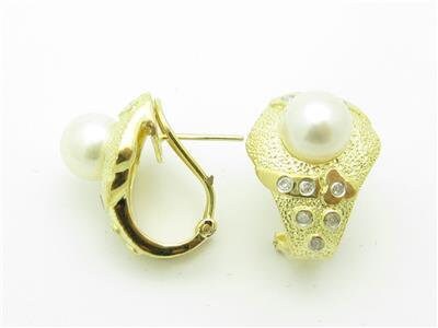 LIV 14kt Yellow Gold Diamond & Pearl Design French Back Diamond Stud Earrings Gift