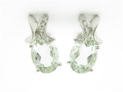 LIV 14kt White Gold Diamond & Green Amethyst Oval Design Stone Stud Diamond Earrings