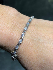 LIV Platinum Sterling Silver White Sapphire XOXO Hugs & Kisses Tennis Bracelet 7" Length