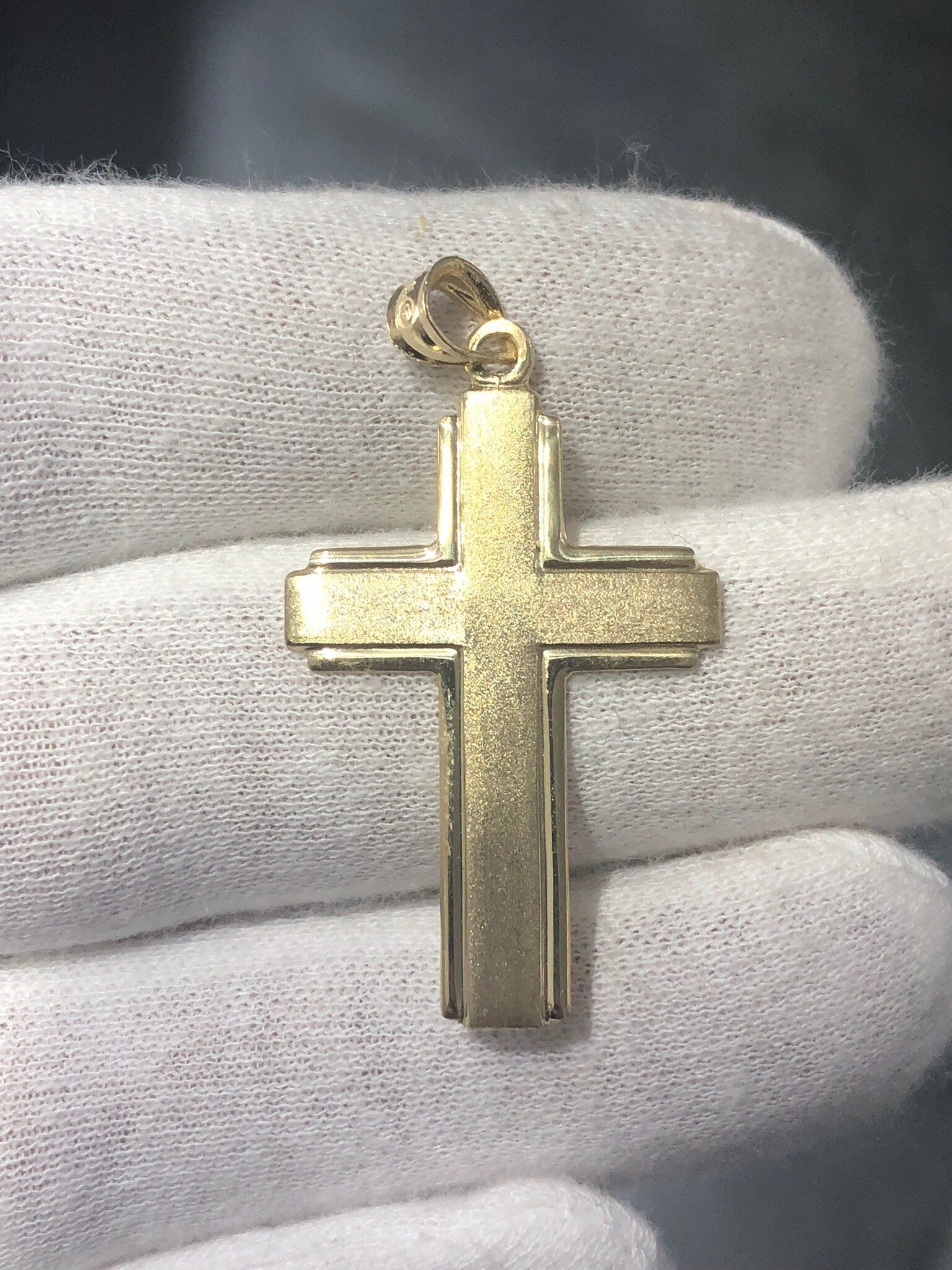 LIV 14k Gold Hand Made Custom Large Cross Charm Pendant Necklace 3.9 Grams Communion